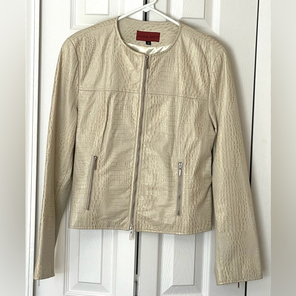 Nicola Berti Leather short jacket